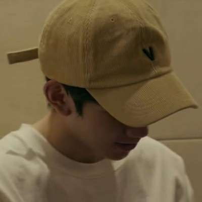  看不出来是网图的男生挡脸真人头像有一些话我听了会很开心但不会信