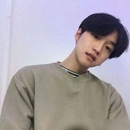  黄家驹最喜欢的青年头最近又火了,网友一百年后也不过时
