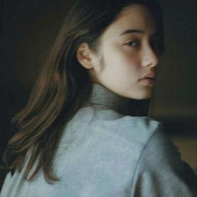  欧美女生头像星光坠入你眼里而女生头像我要个性网