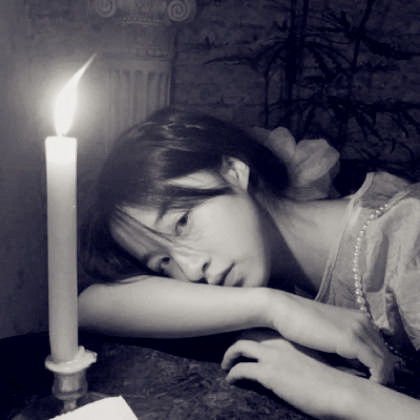  个性女生黑白头像,给人一种自由感的女头