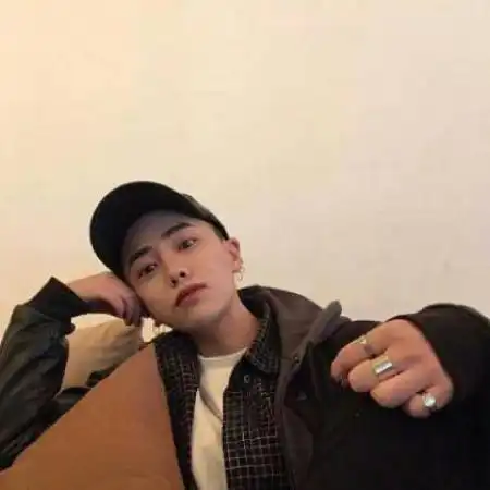qq头像男生霸气