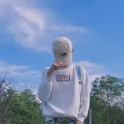  世界是个巨大的娃娃机我隔着玻璃只想要你