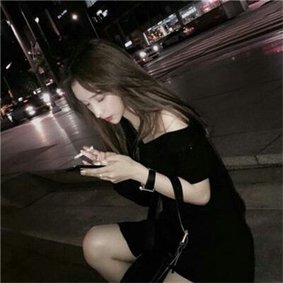  非主流个性头像超拽女生霸气,最温柔的笑都给了过去了
