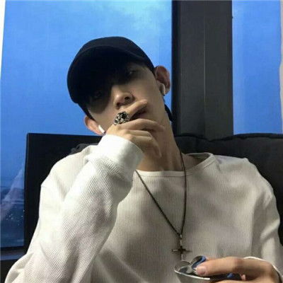  男生头像霸气高冷真人希望每一位朋友都能长久作用