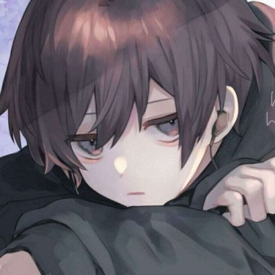  男生黑白灰色头像