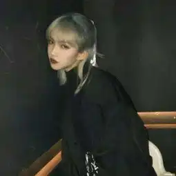 霸气女头