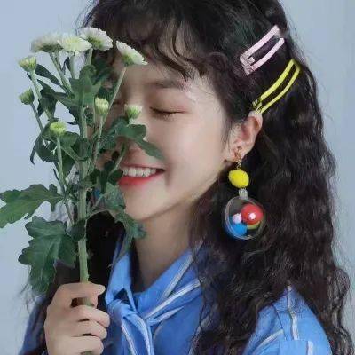 高清女生头像可爱好看的女头像