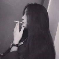  qq抽烟头像女超拽霸气