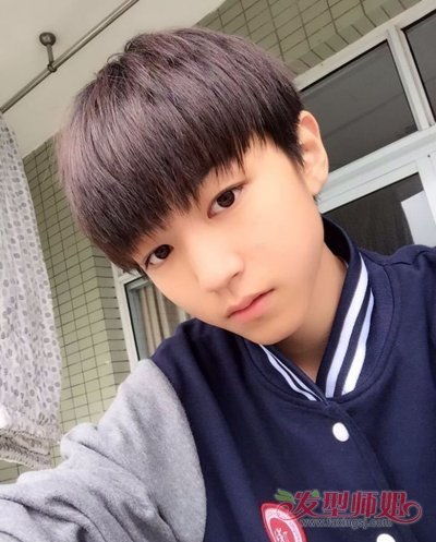  男生棕栗色头发图片什么样的qq头像栗色头发的少年