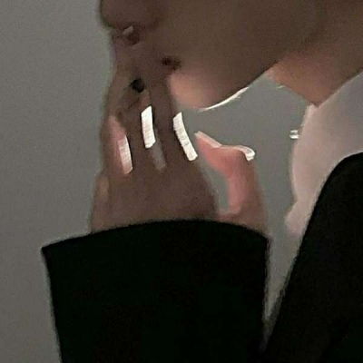 男生头像冷酷帅气侧脸霸