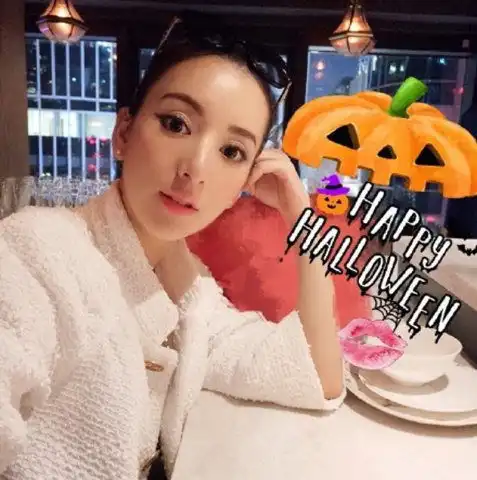  她是郭富城的妻子,老公比亲爹还大2岁,今女儿刚1岁又怀二胎了