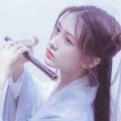  漂亮长发古风清纯美女头像