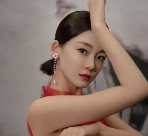 小丑女小丑男情侣头像杨
