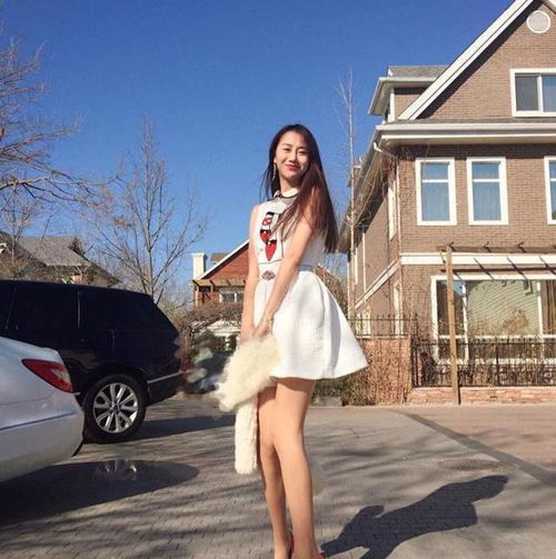 唯美女生头像长腿
