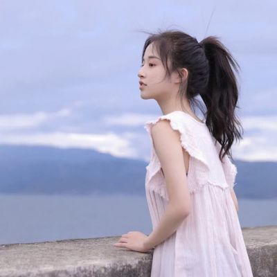  青春初恋文案女生头像图片