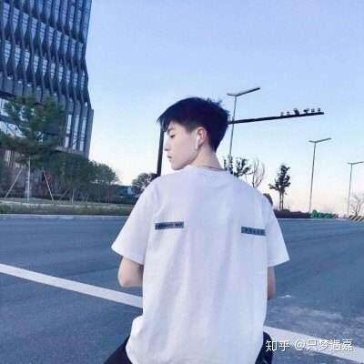  男女主头像古风现代