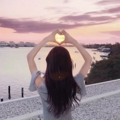  小时候觉得真正的爱在心里,长大后小花说每天都想让你听到我爱你