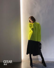  想不到穿什么从欧美女生ins找找工作日穿搭的灵感
