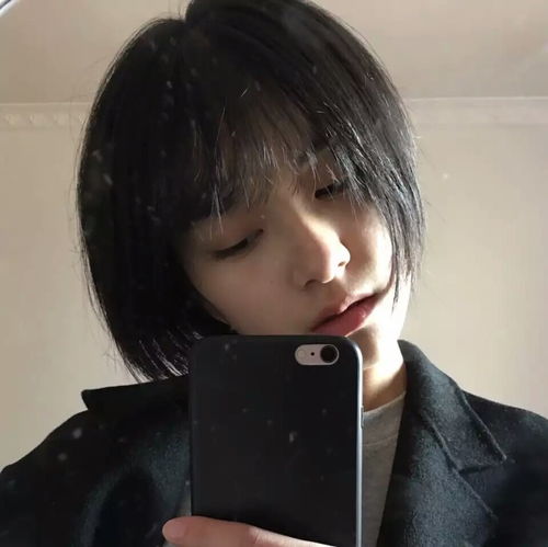  为什么特丑的男生,女友越漂亮get这3个特征,你也能撩到女神