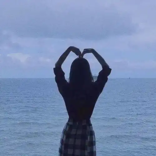  情侣头像浪漫情头撩人心动的浪漫情话