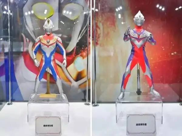  4.30奥特曼主题展上海开幕,超多童年记忆都回来啦,小怪教你打小怪兽