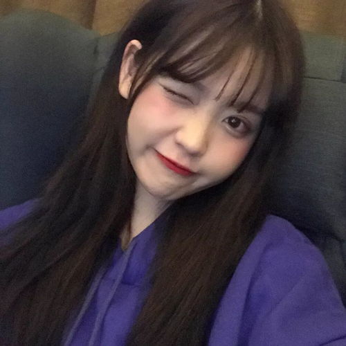  紫色系女生头像