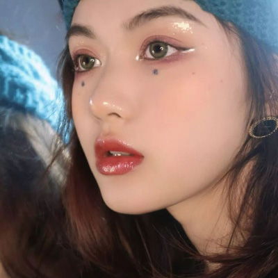  酷酷女生头像高清2020超酷的图片女生霸气