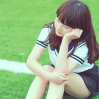  好看的清纯穿校服气质女生头像天空海阔要做最坚强的泡沫