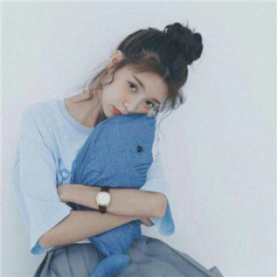 蓝色系女生头像动漫