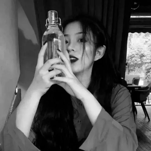  致自己的霸气句子就算与全世界为敌,我也绝不委屈自己
