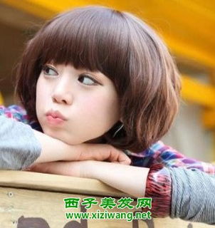  夏季女生扎什么发型好看