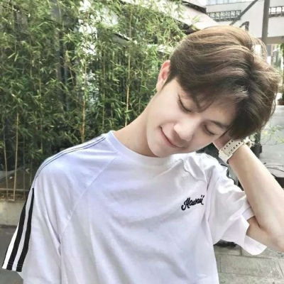  在最容易快乐的年纪不快乐有点可男生头像我要个性网