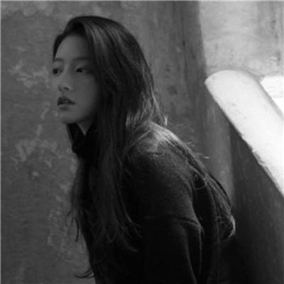  优质女头高清黑白社会高冷范女生头像全集