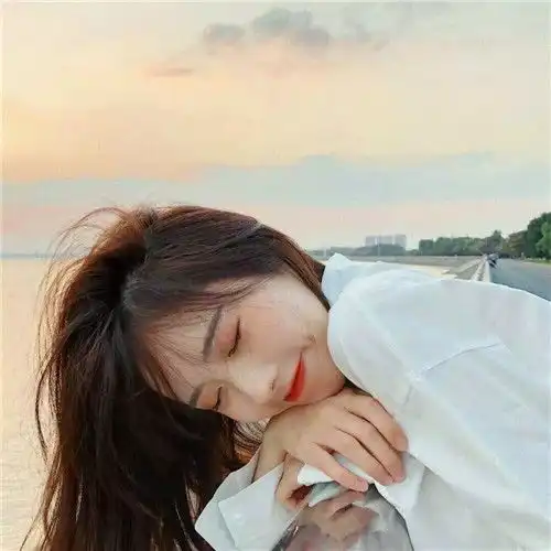  微信头像女2023年最新版淡雅气质图片