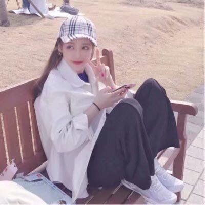  朦胧美女的意境头像图片