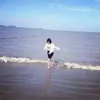 情侣头像背影一男一女男