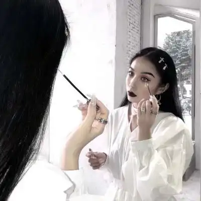  帅气女生头像真人社会女生头像超拽
