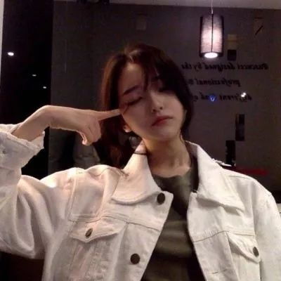 女生头像冷酷帅气图片蔡