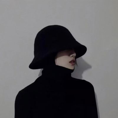  戴帽子遮脸女生头像,高清微信头像女生戴帽子遮脸的图片