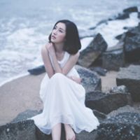  谁有这样的姐妹头像去了文字的,谢谢