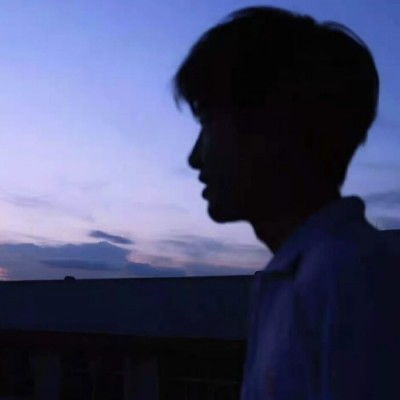  很有感觉的男生头像