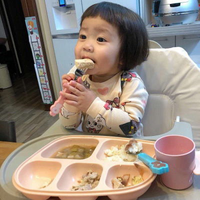  小孩可爱头像超萌女可爱的头像女生呆萌娃娃真人