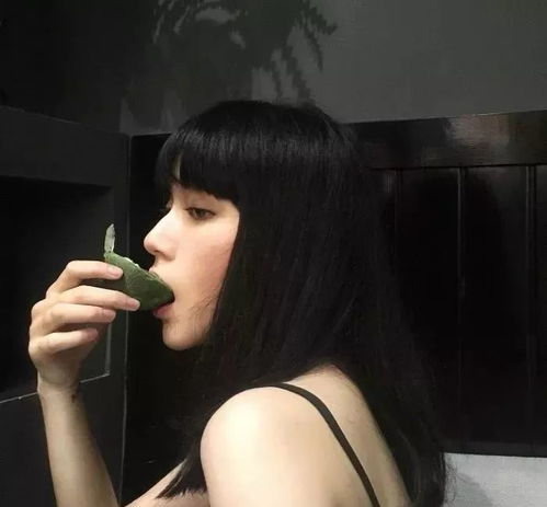  一个人能惨到什么程度大型比惨比赛正式开始