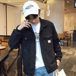  新出一霸气男装叫灯芯绒,比西服拉风,50岁男人穿时尚忒利落