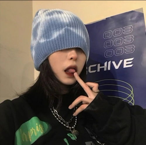 欧美女头玫瑰傲在枝头等着洛阳的一场雪等着意大利的极光