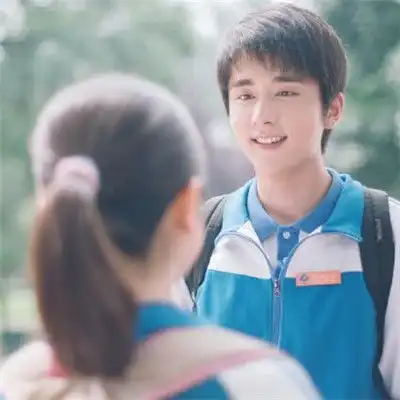 青春校园校服情侣头像一对你好旧时光