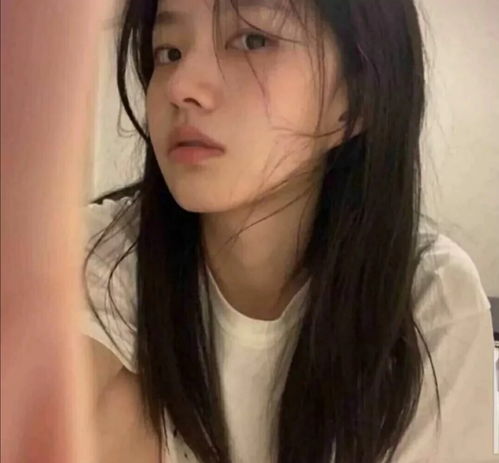  深夜emo女生头像