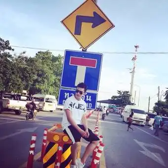 求几组情侣头像