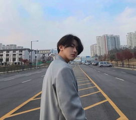  留这几款男生发型,你不会丑