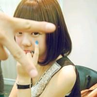 女生伤感头像短发